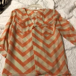 Chevron top